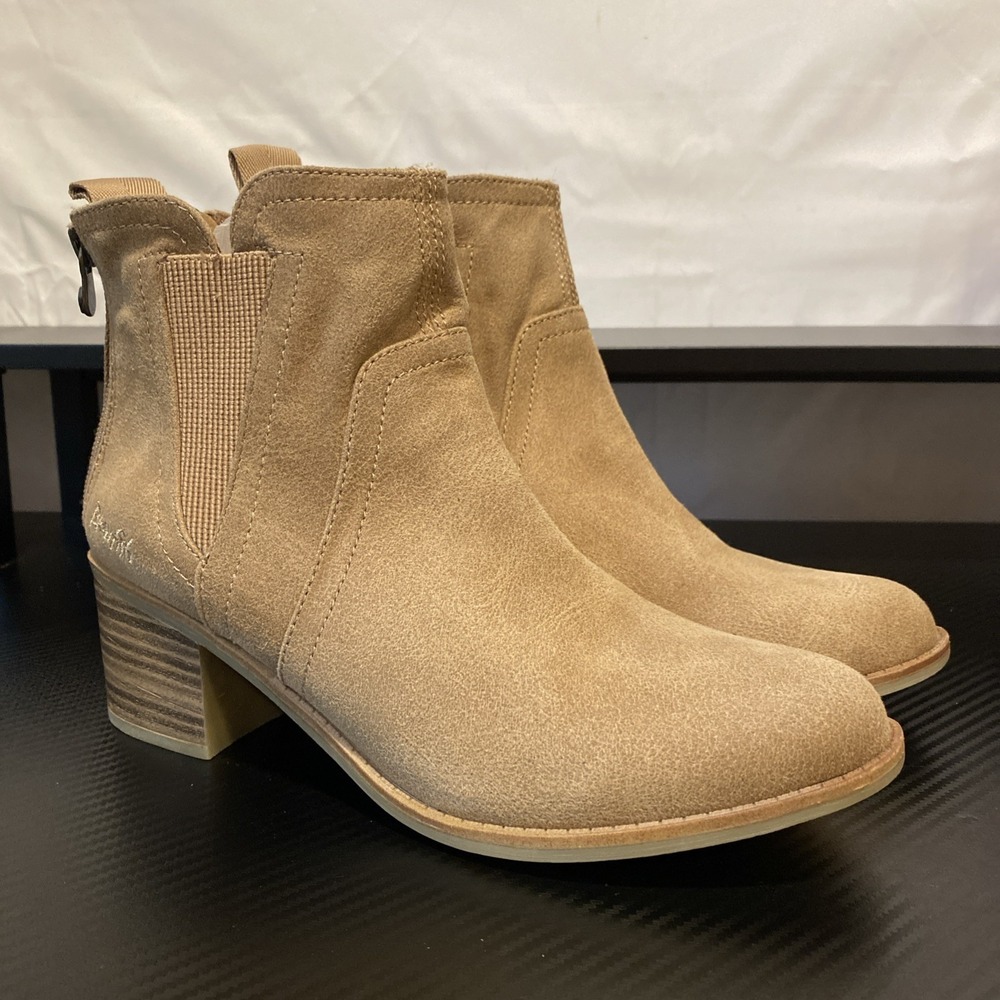 Blowfish Malibu Beam Chelsea Boots Sz 8 Brown Suede Casual Block Heels